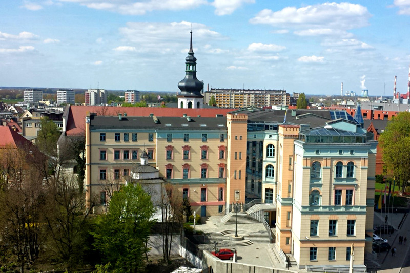 Uniwersytet Opolski – kierunki studiów w Opolu 2021/2022 – zasady rekrutacji