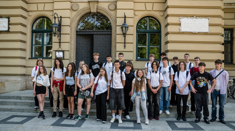Rekrutacja na studia 2026/2027 – Uniwersytet Ekonomiczny w Krakowie: kierunki, terminy, zasady