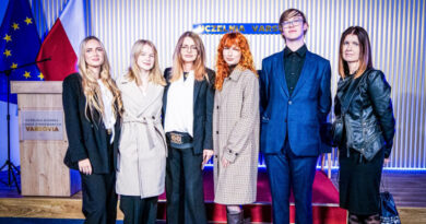 Kierunki studiów 2026 – Uczelnia Biznesu i Nauk Stosowanych Varsovia w Warszawie